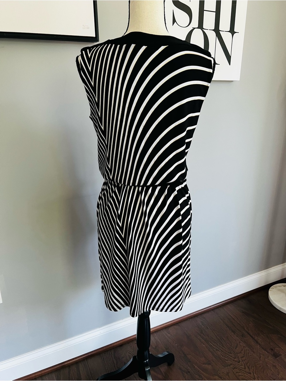 White House Black Market Striped Blouson Dress - Picture 4 of 10